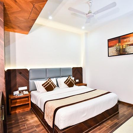 Sawera Grand Hotel Amritsar Exterior foto